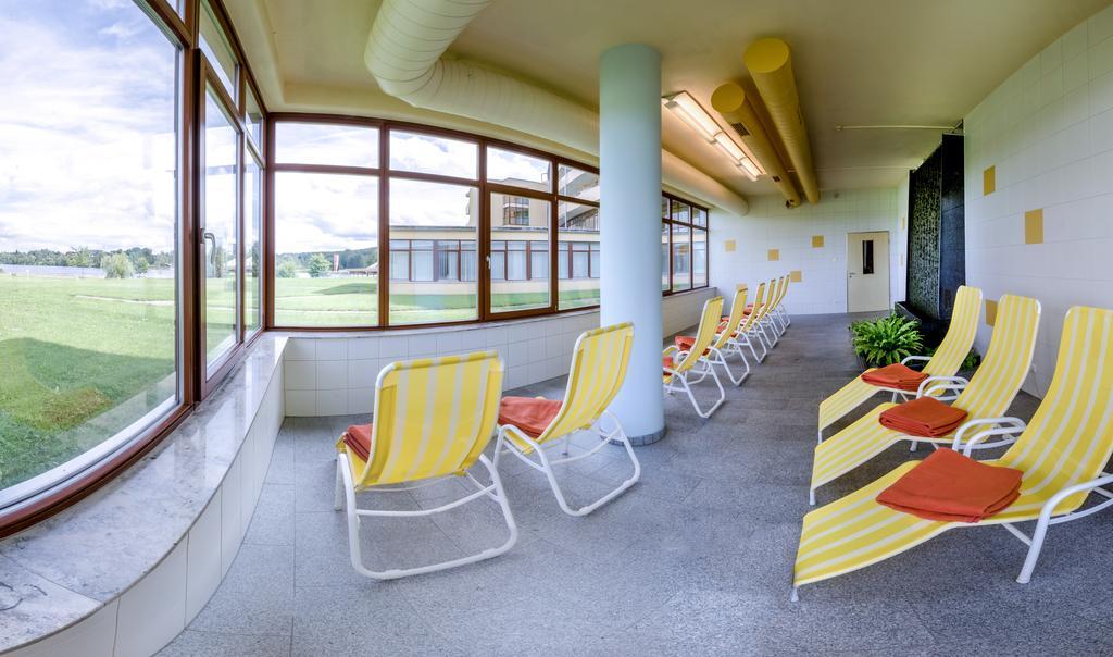 Gesundheitshotel Weissenstadt Am See Buitenkant foto