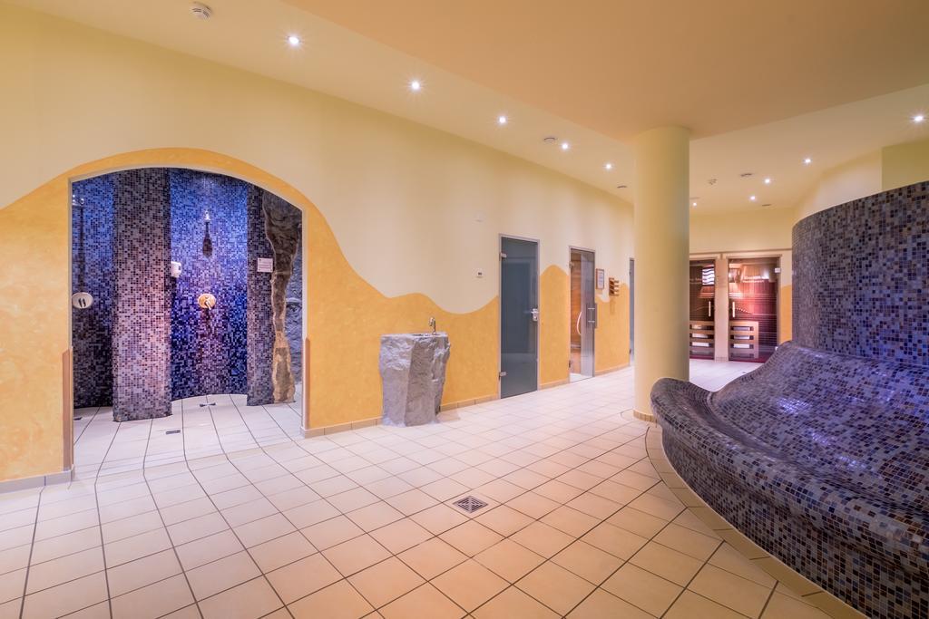 Gesundheitshotel Weissenstadt Am See Buitenkant foto